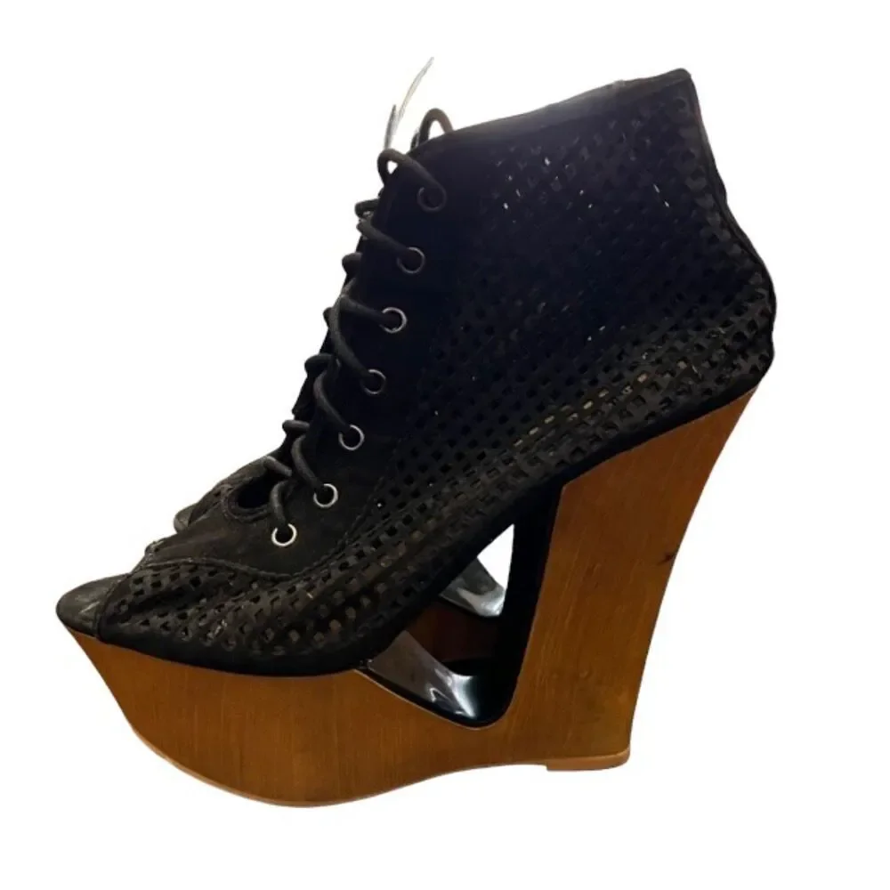 Rouge Helium Super Platform with Cutout Heel, Laced, Perforated Upper Size‎ 9